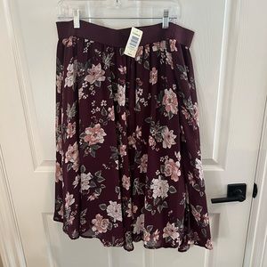 Brand new with tags Torrid floral skirt size 0